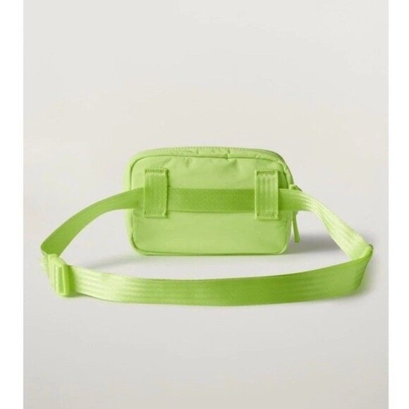 Athleta All About Crossbody Belt Bag Lime Green Power Of She Running Walking Gym - Picture 5 of 9